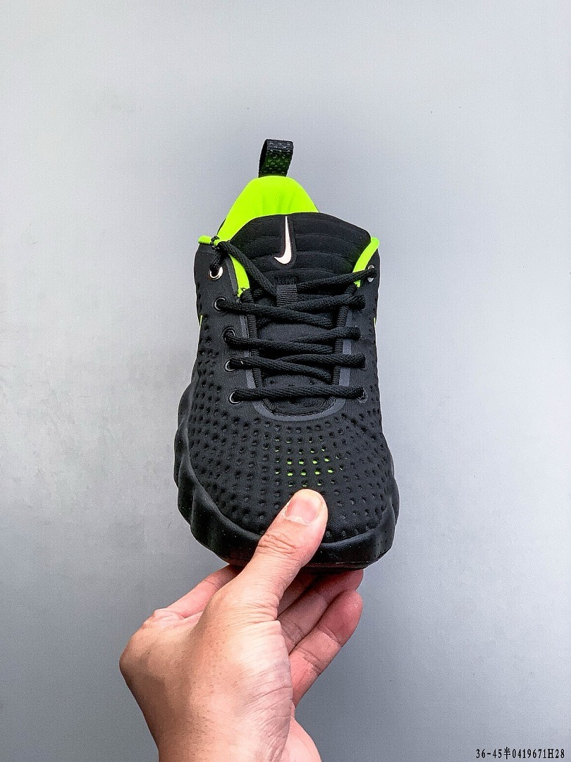 Nike Mind 002 2026 – Black Hyper Crimson - Image 4